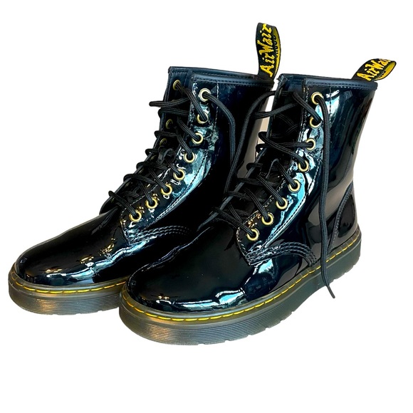 NWOB Women's Dr. Martens Black Patent Leather Combat Boots Full Lace Up Size 7 - Picture 1 of 16